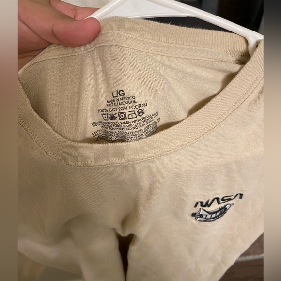 NASA tee - Picture 3 of 3